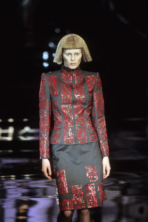 givenchy couture fall 1999|givenchy fashion show.